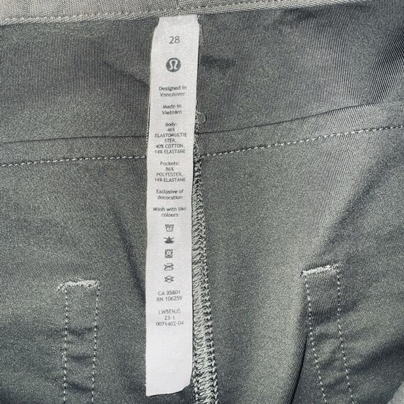 LULULEMON City Sleek Women 28 Gray Pocket Stretch Trouser Wide Pant Mid Rise Zip - Picture 3 of 3
